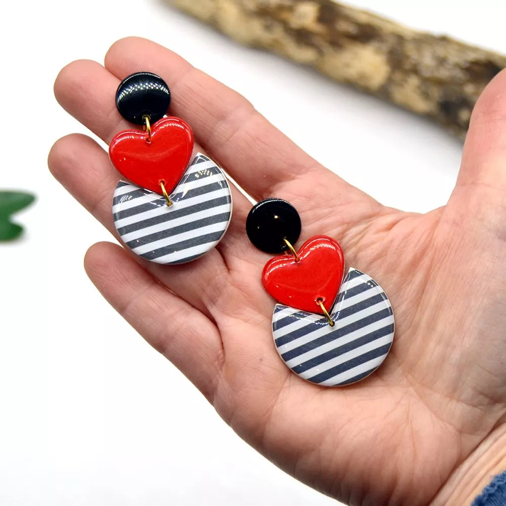 Amour-korvakorut tappikiinnityksellä – tapit ruostumatonta terästä