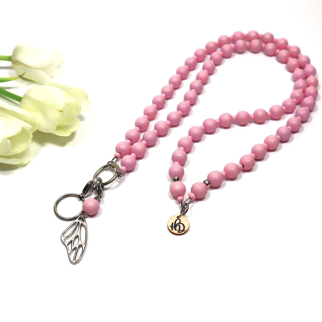 Hattara-avainnauha puuhelmistä – ekologinen avainkaulanauha