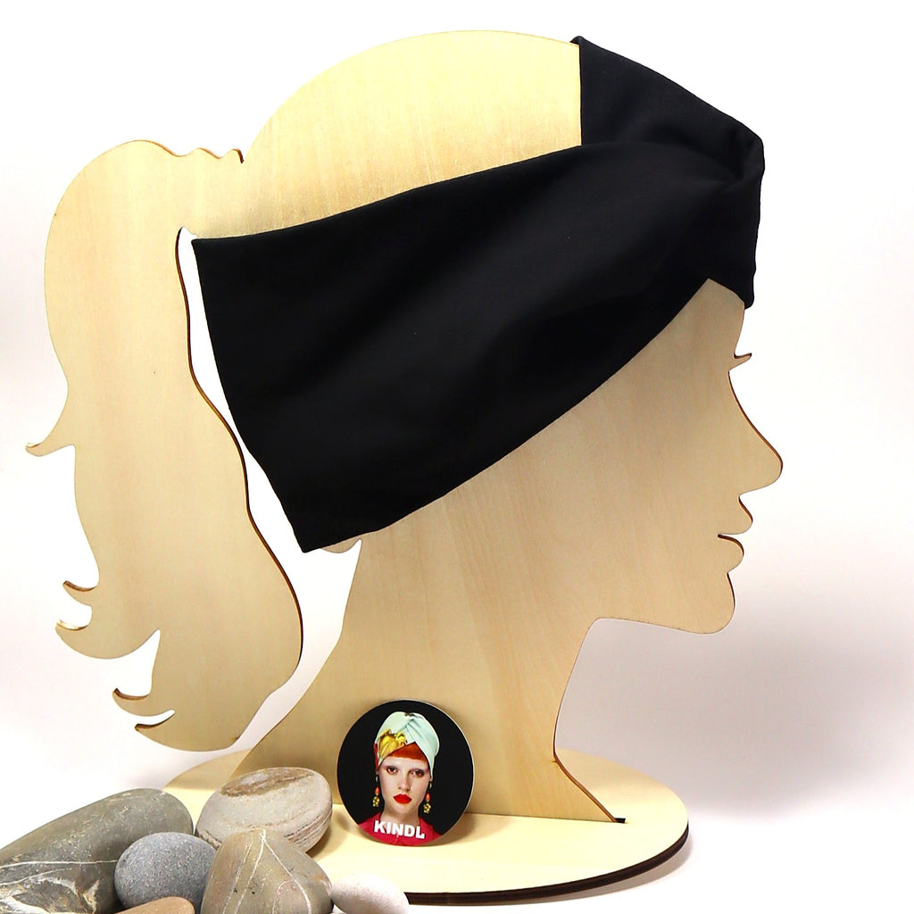 Musta solmupanta luomupuuvillaa – eurooppalaista käsityötä