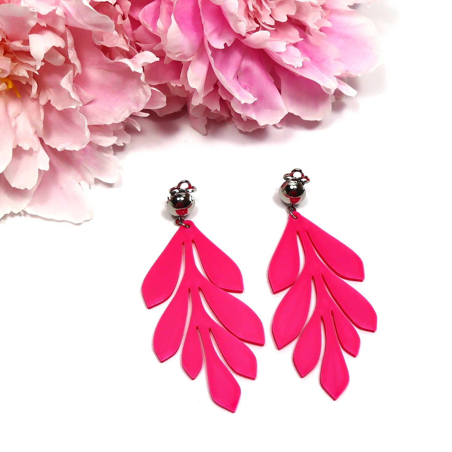 Pinkit Selja-korvakorut klipseillä – suomalaiset design-korvikset